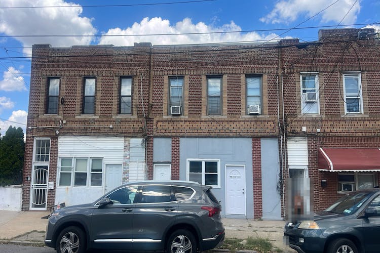 77-11 Rockaway Blvd Woodhaven, NY 11421, Queens County