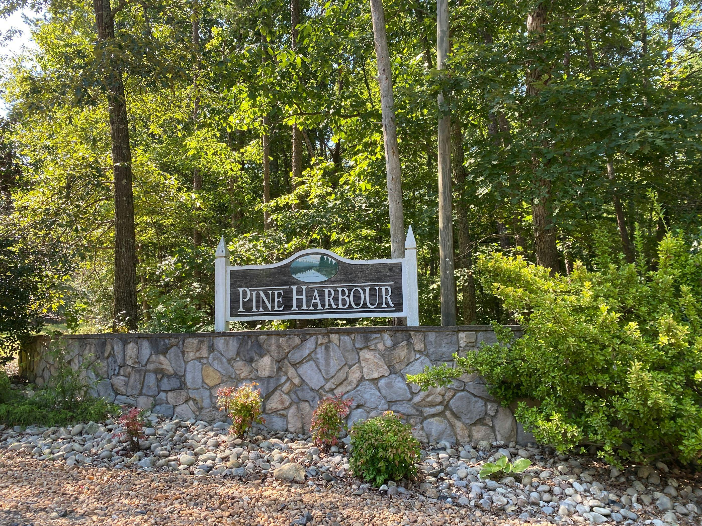 Hunt Hvn, Mineral, VA 23117