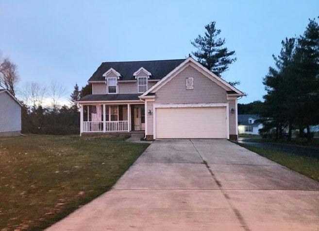 Pine Hollow Cir, Chardon, OH 44024