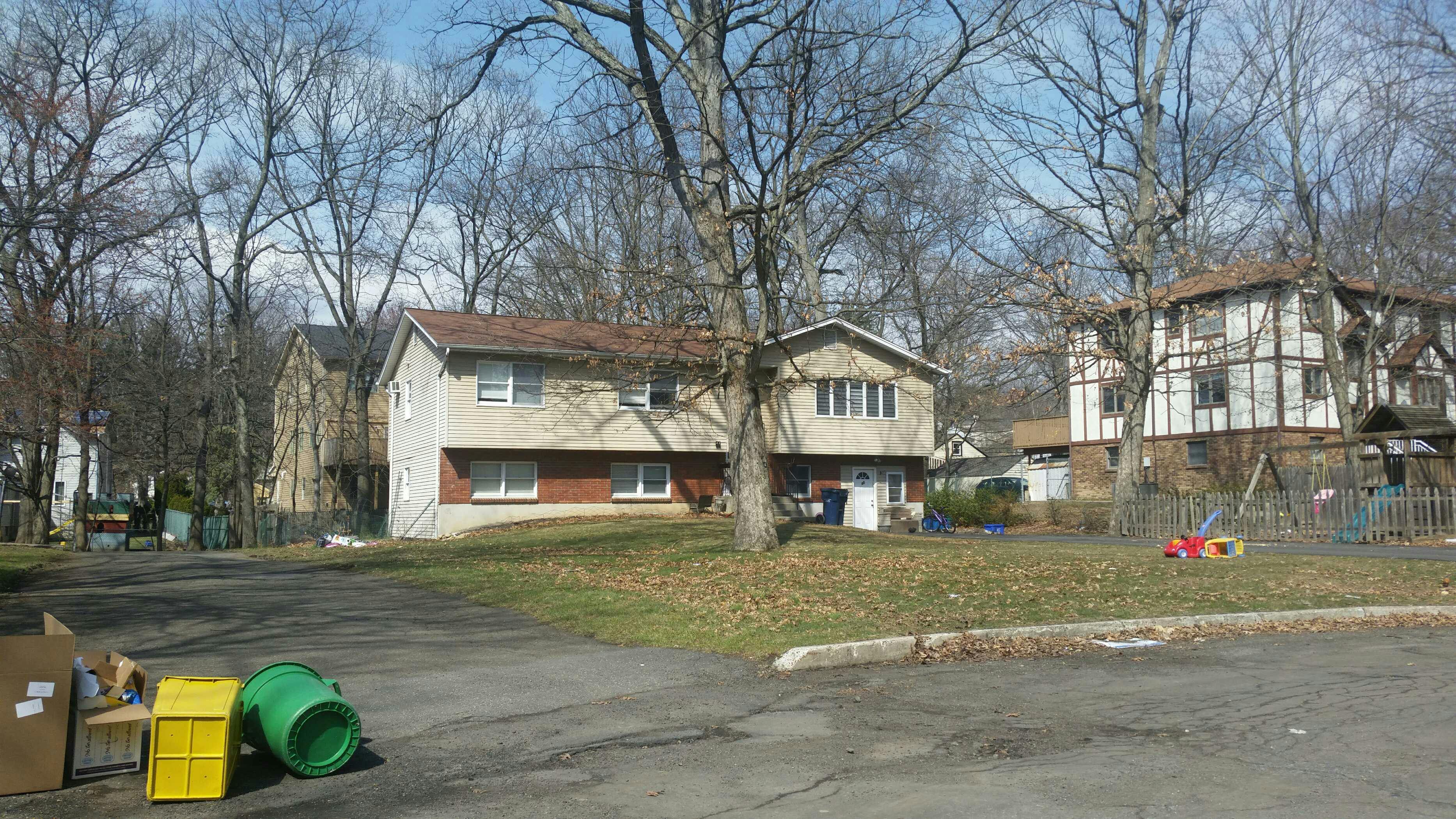 Albert Dr, Monsey, NY 10952