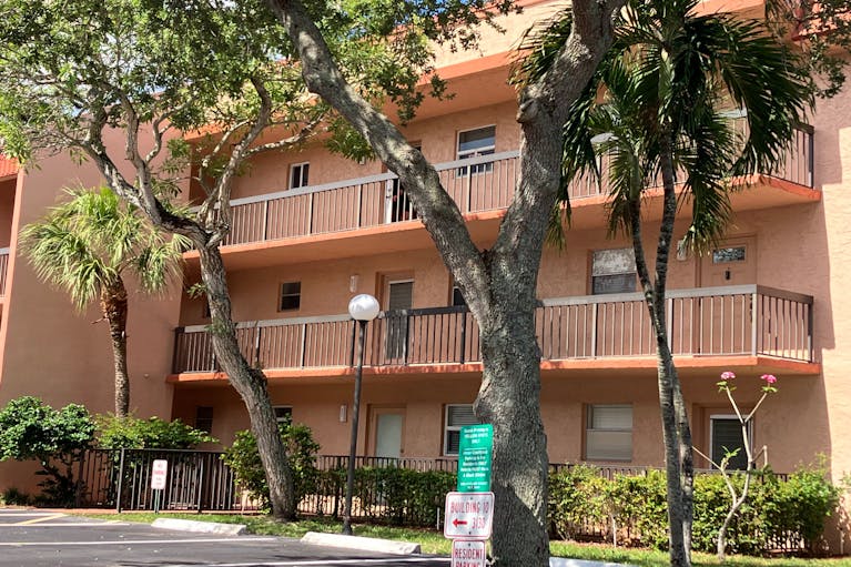 Broward County, FL Online Property Auctions & Foreclosures for Sale -  Auction.com