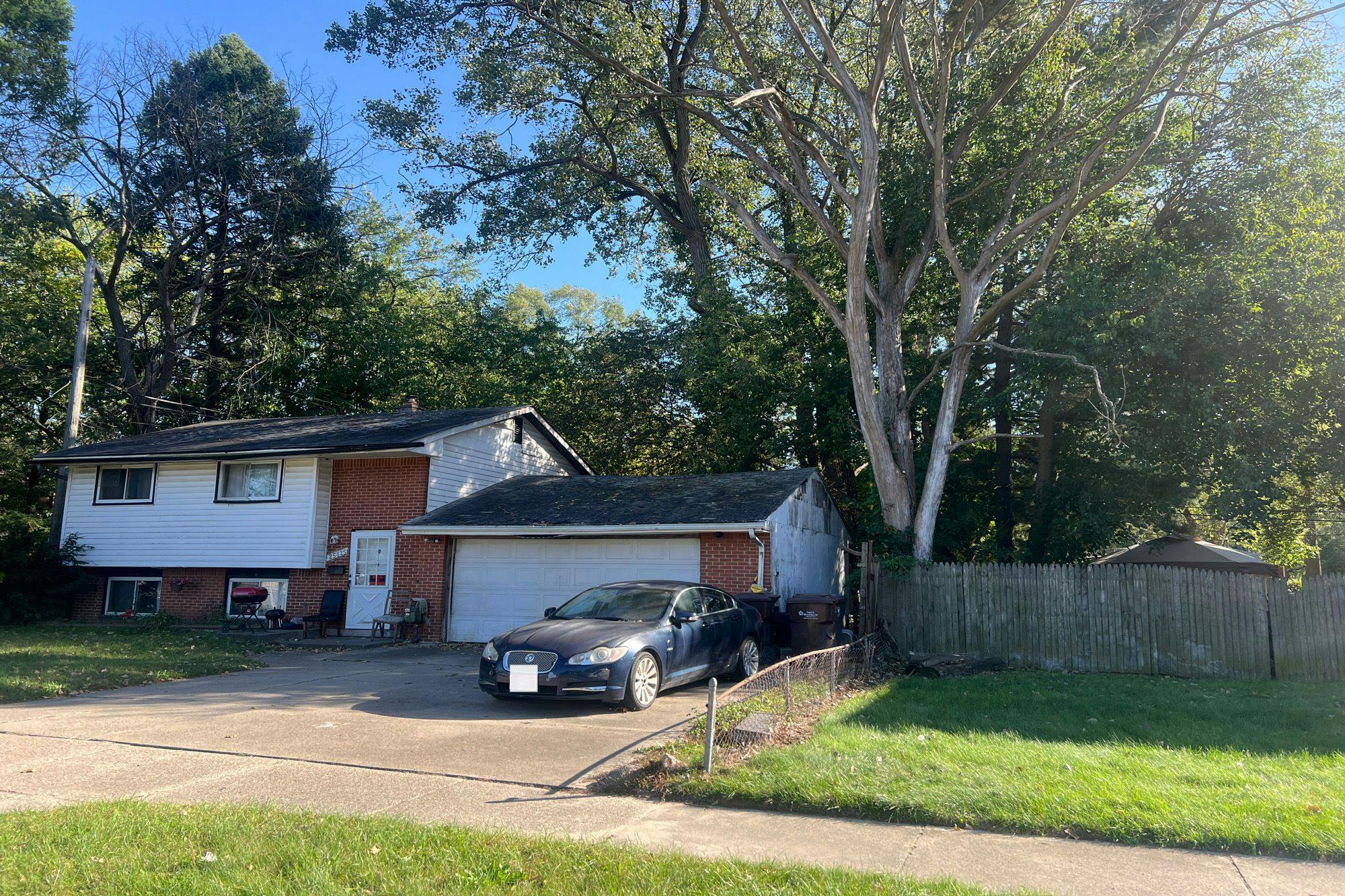 Carlysle St, Inkster, MI 48141 #1