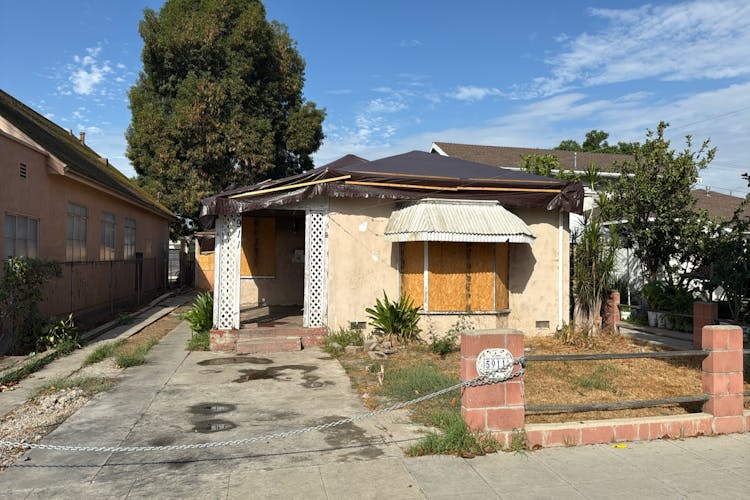 5911 Linden Ave Long Beach, CA 90805, Los Angeles County