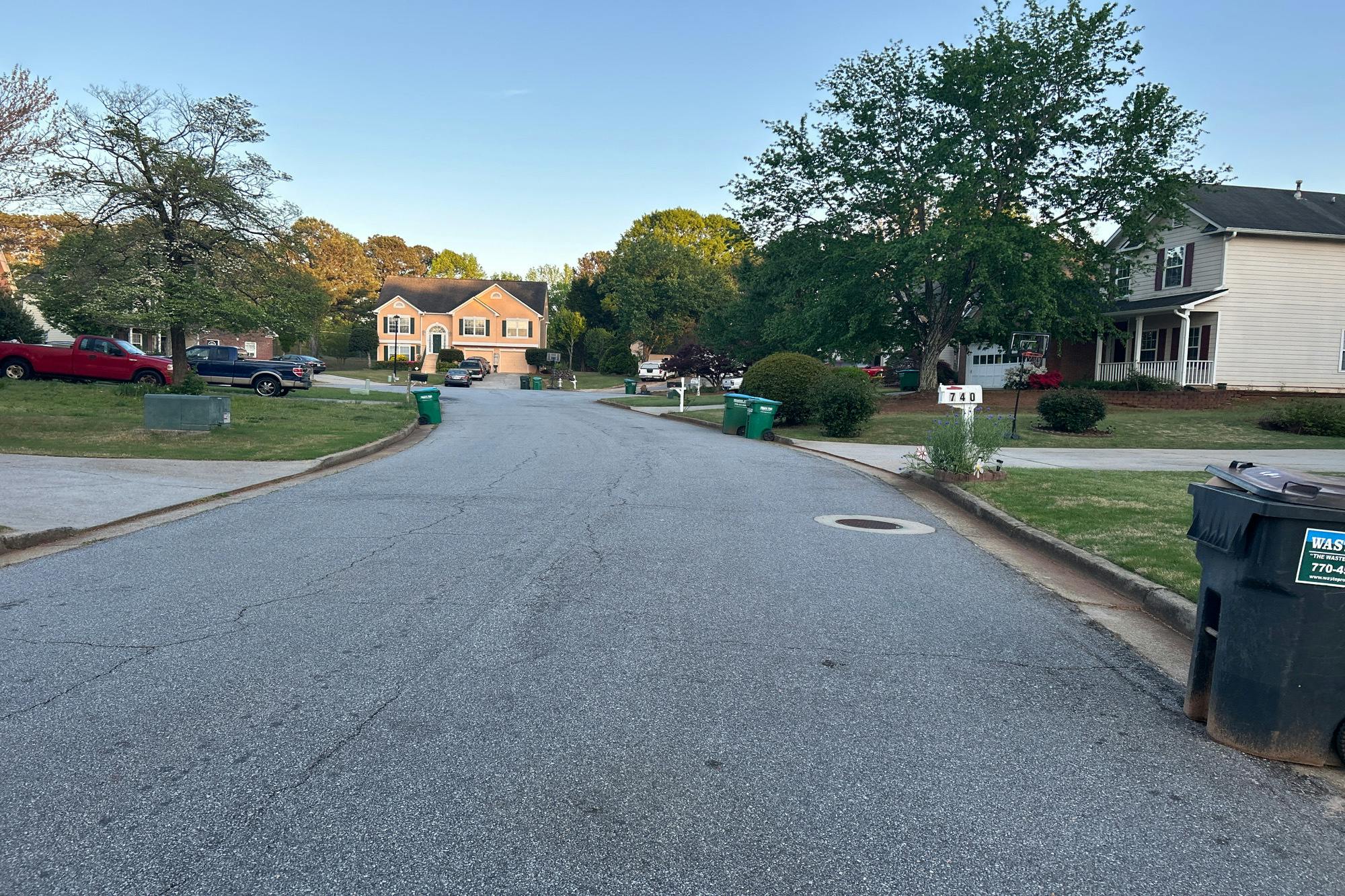 Cloverwood Ct, Lilburn, GA 30047