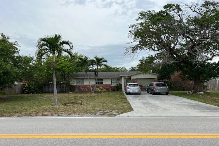 285 Northwest 35th Street Boca Raton, FL 33431-5831, Palm Beach County