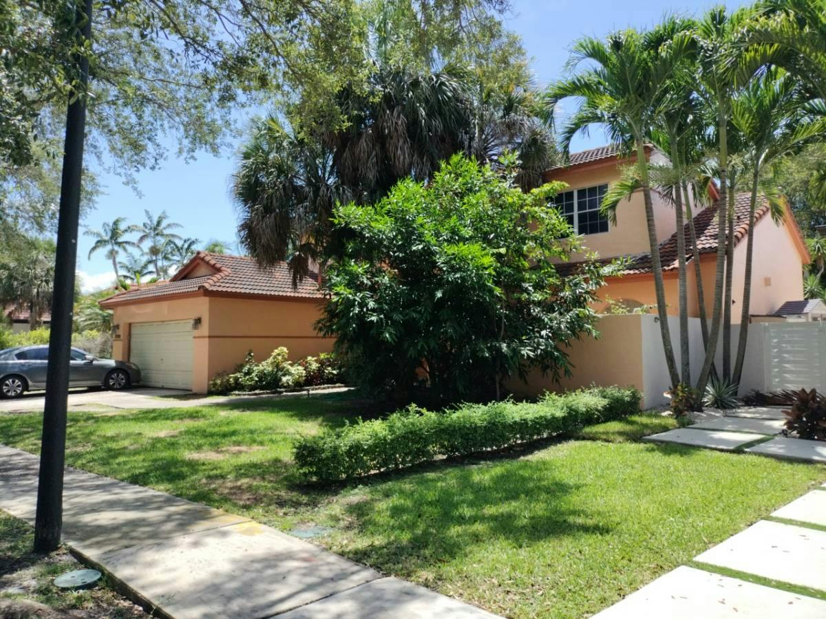 88th Ave, Hialeah, FL 33018 #1