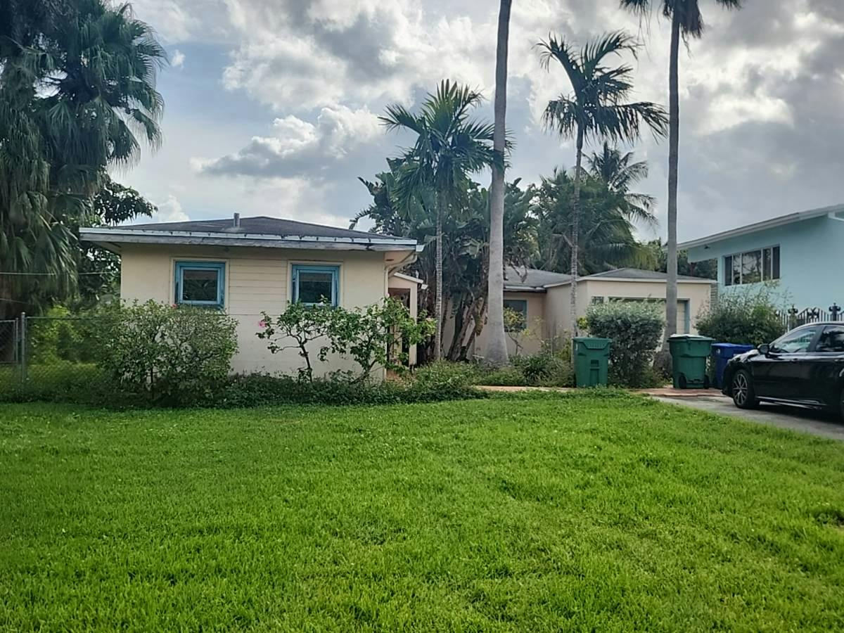 91st St, Miami, FL 33138