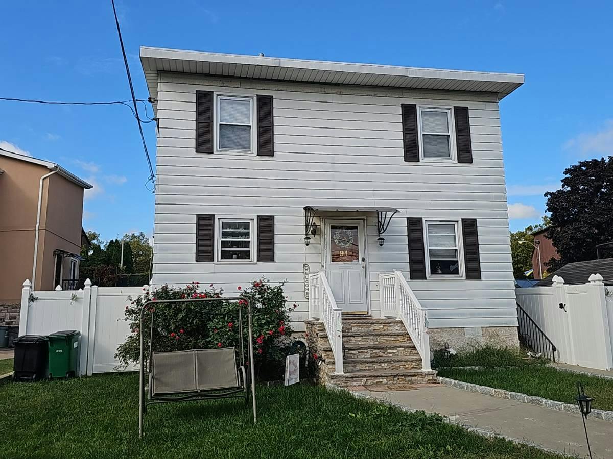 Railroad Ave, Staten Island, NY 10304 #1