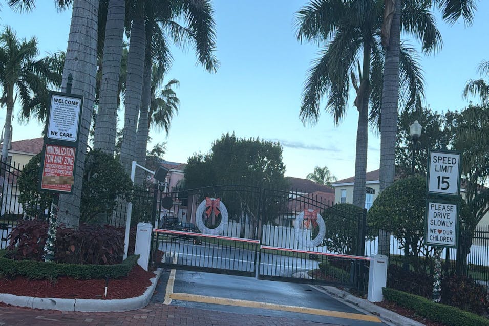 1261 37 Pl Homestead, FL 33033, Miami-Dade County