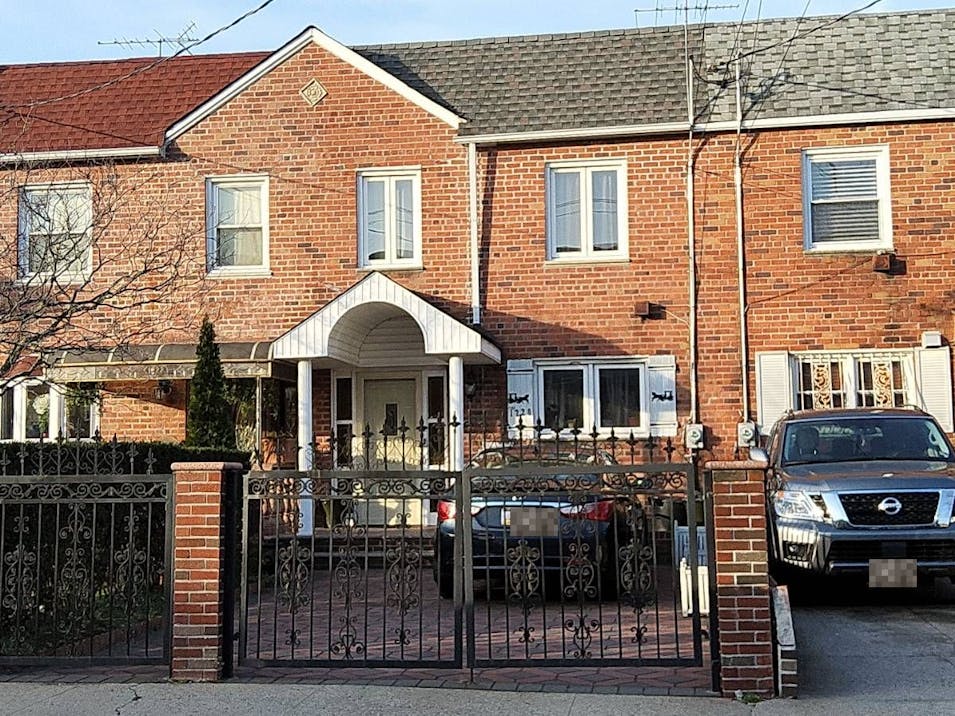 1220 East 86th Street Brooklyn, NY 11236, Kings County