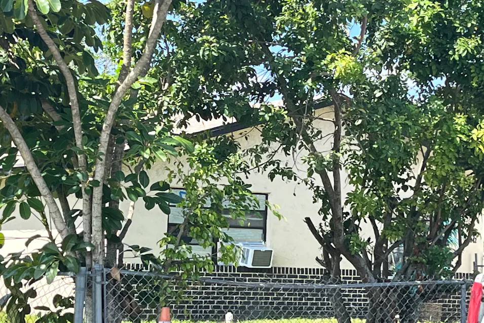 2942 NW 6th Ct Pompano Beach, FL 33069, Broward County