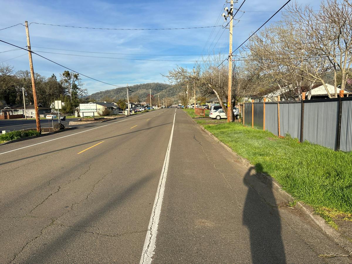 Newton Creek Rd, Roseburg, OR 97470