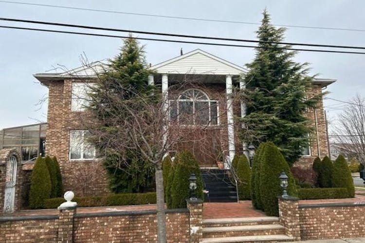 159-52 91st Street Howard Beach, NY 11414, Queens County