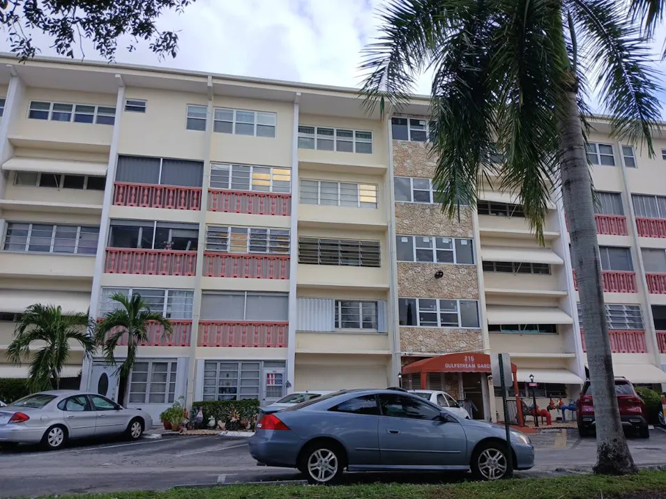 215 SE 3rd Avenue Hallandale Beach, FL 33009, Broward County