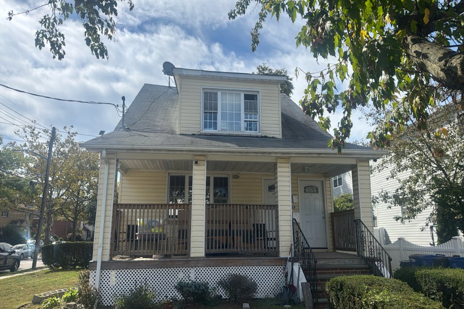 249-18 139th Ave Rosedale, NY 11422, Queens County
