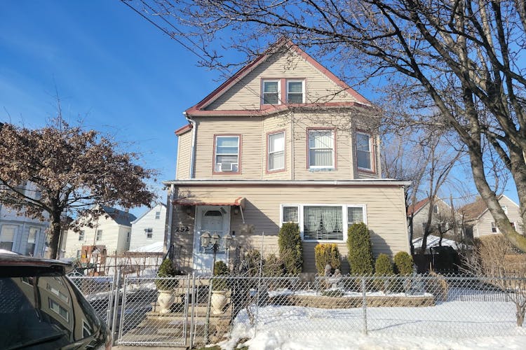 250 Highland Ave Passaic, NJ 07055, Passaic County