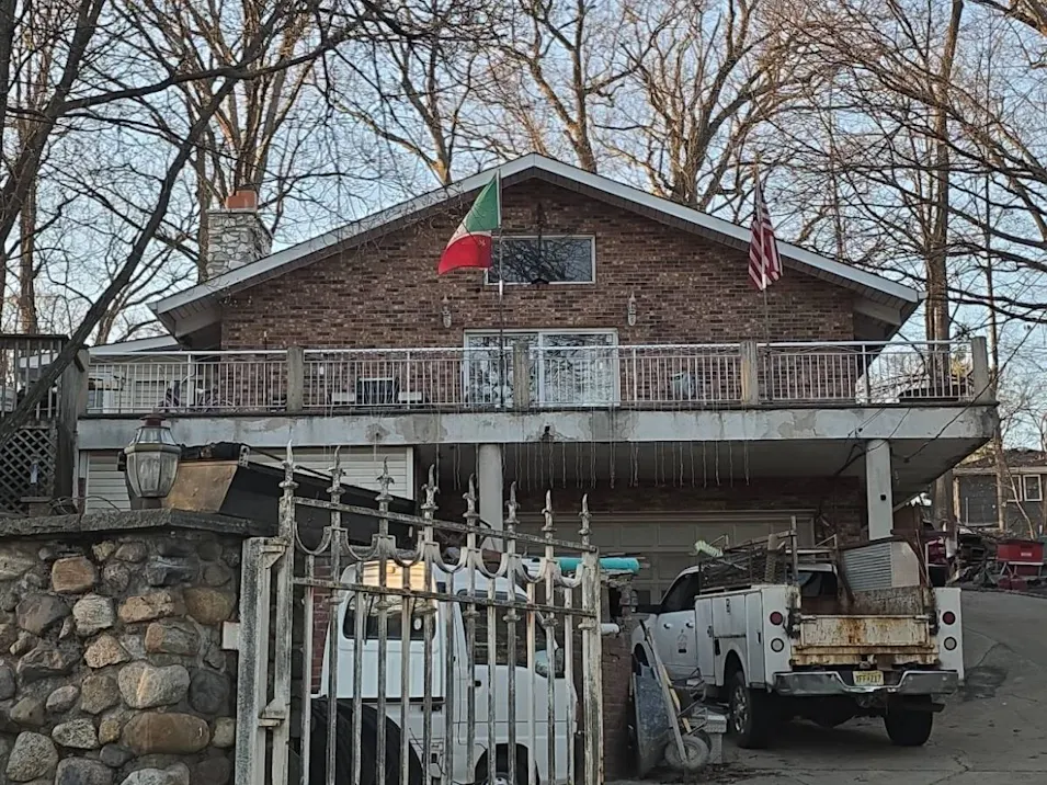 958 Rt 208 N Hawthorne, NJ 07506, Passaic County