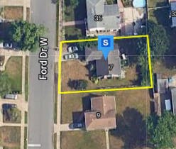 Ford Dr, Massapequa, NY 11758