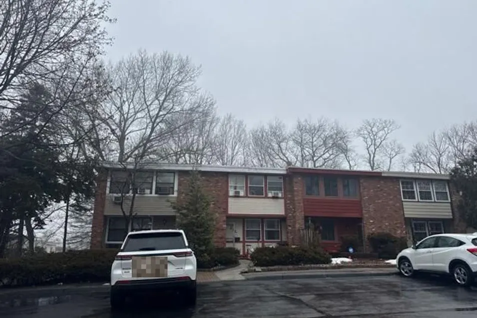 632 Kissam Rd Unit J2 Peekskill, NY 10566, Westchester County