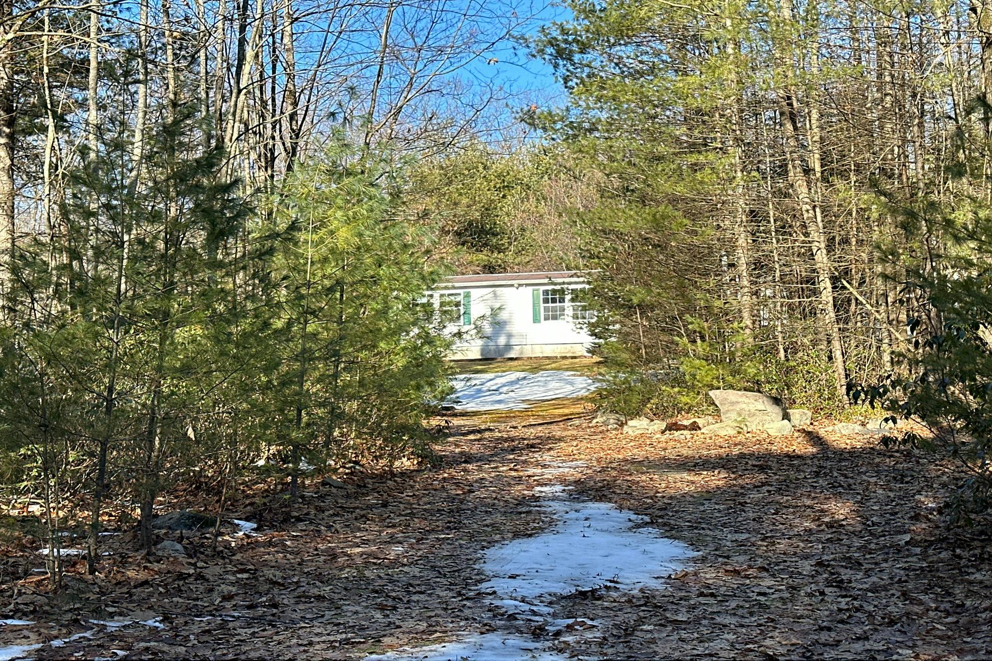 Ox Bow Rd, Kerhonkson, NY 12446