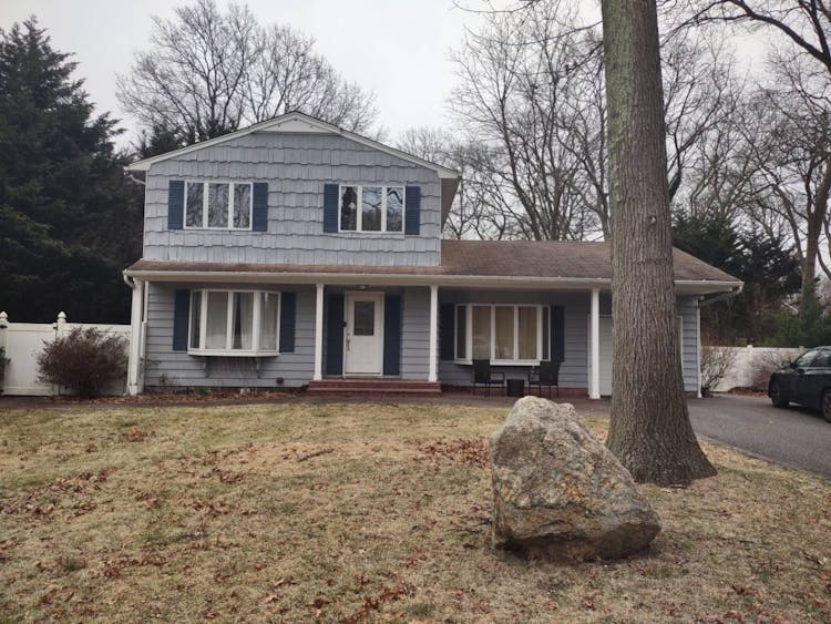 7 Washington Avenue Miller Place, NY 11764, Suffolk County