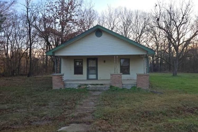 107 Silver Street Mineral Springs, AR 71851, Howard County