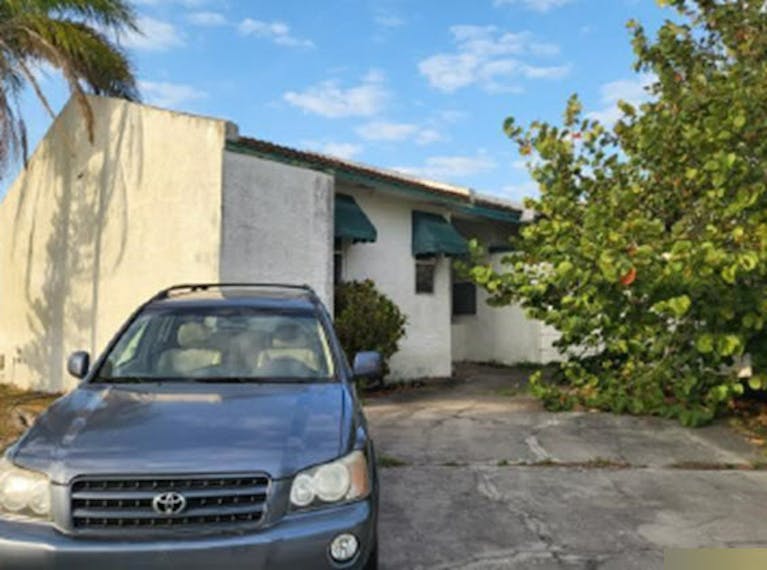 Pinellas County, FL Online Property Auctions & Foreclosures for Sale -  Auction.com