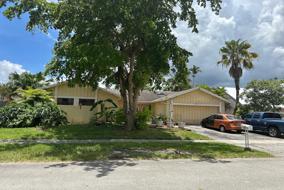 6920 Northwest 45th Street Lauderhill, FL 33319, Broward County