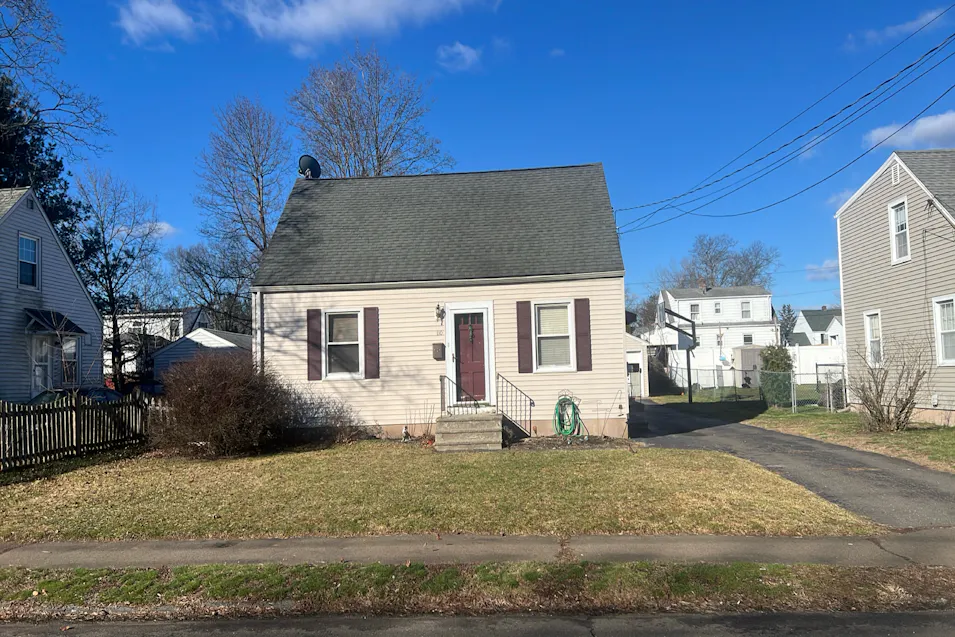 110 Shawmut Ave North Haven, CT 06473, New Haven County