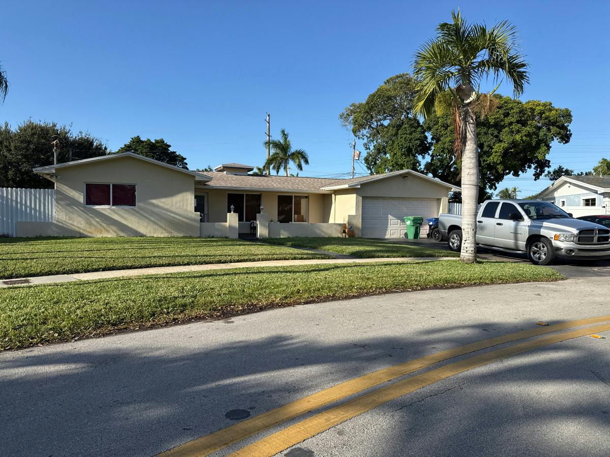 6th Ave, Miami, FL 33169