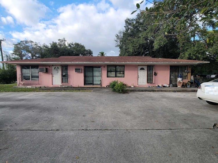 173 Northeast 186th Terrace Miami, FL 33179, Miami-Dade County