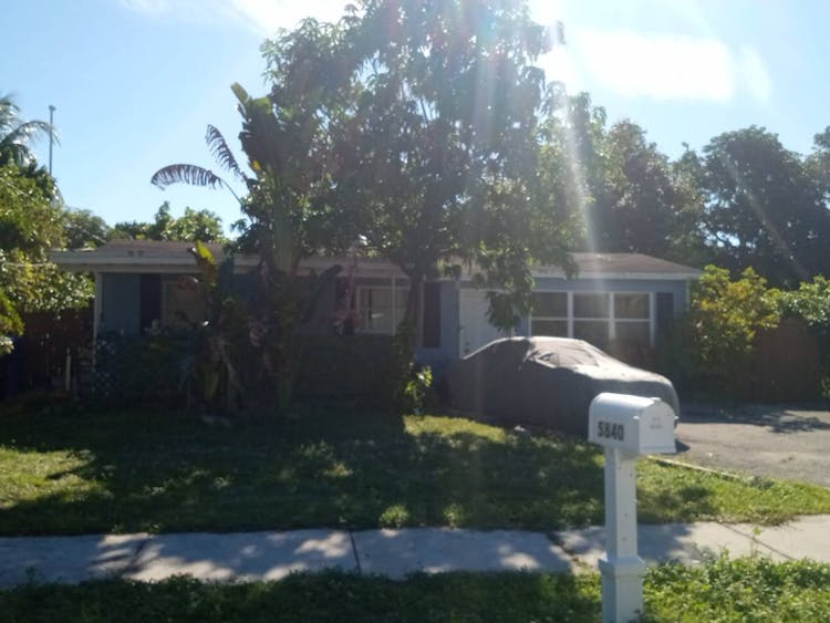 5840 41 Terr Fort Lauderdale, FL 33319, Broward County