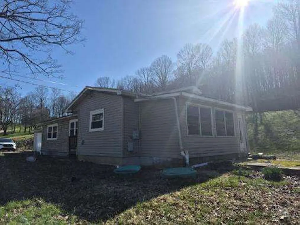 360 Salem Church Rd Belle Vernon, PA 15012, Westmoreland County