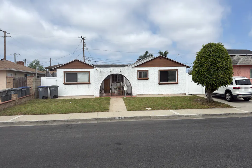 1441 W Juniper St Oxnard, CA 93033, Ventura County