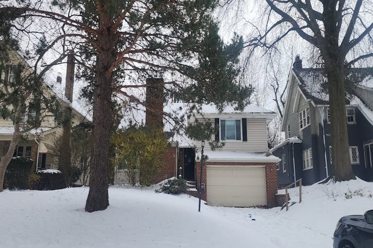 3788 Mayfield Rd Cleveland Heights, OH 44121, Cuyahoga County