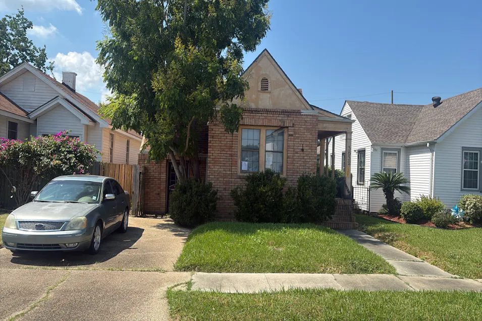 3632 Clermont Dr New Orleans, LA 70122, Orleans County