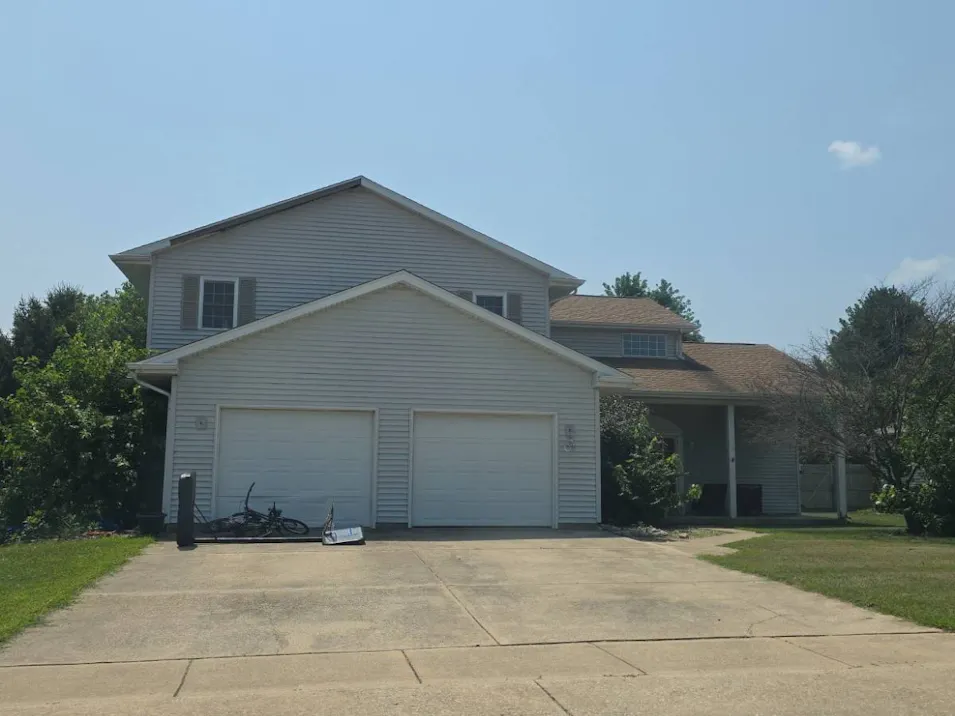 805 E Boone St Tolono, IL 61880, Champaign County