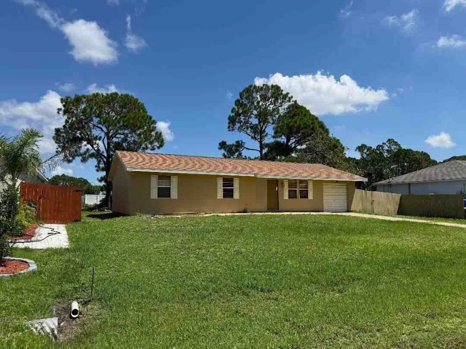 215 Hagerstown Street Southwest Palm Bay, FL 32908, Brevard County