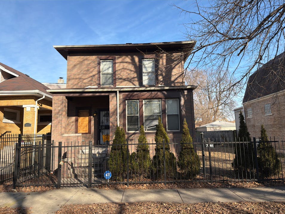 7841 S Champlain Ave. Chicago, IL 60619, Cook County