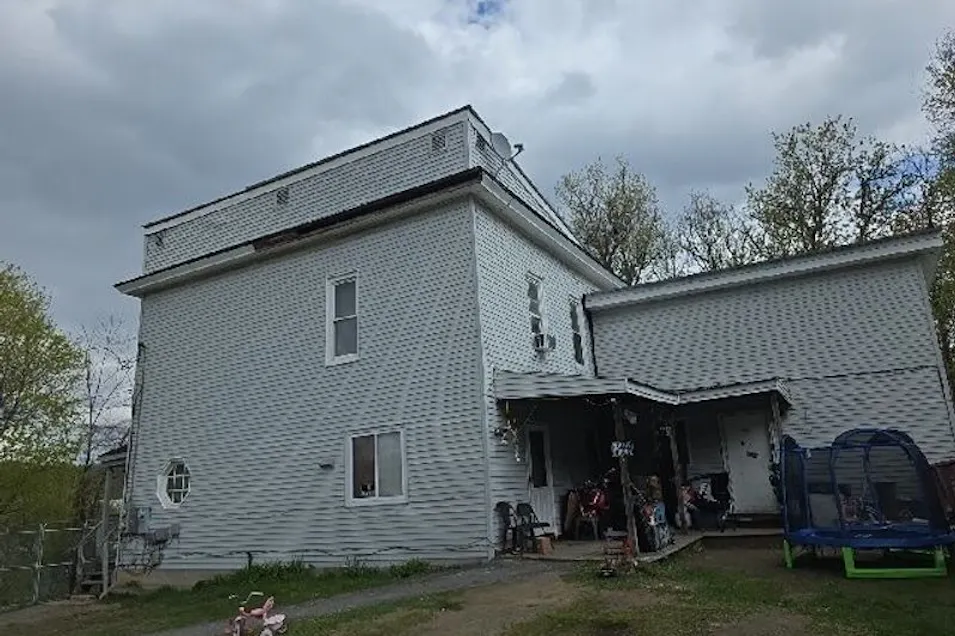 18 Pike St Barre, VT 05641, Washington County