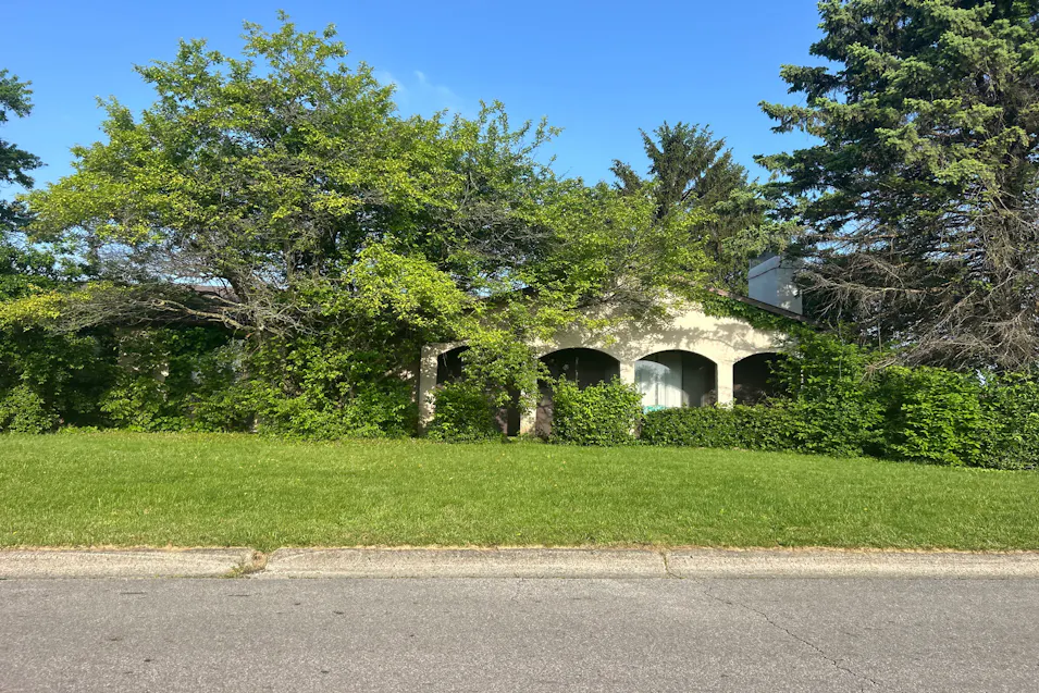 2131 Walnut Hill Park Drive Columbus, OH 43232, Franklin County