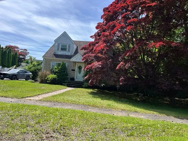 Gates St, Greenlawn, NY 11740 #1