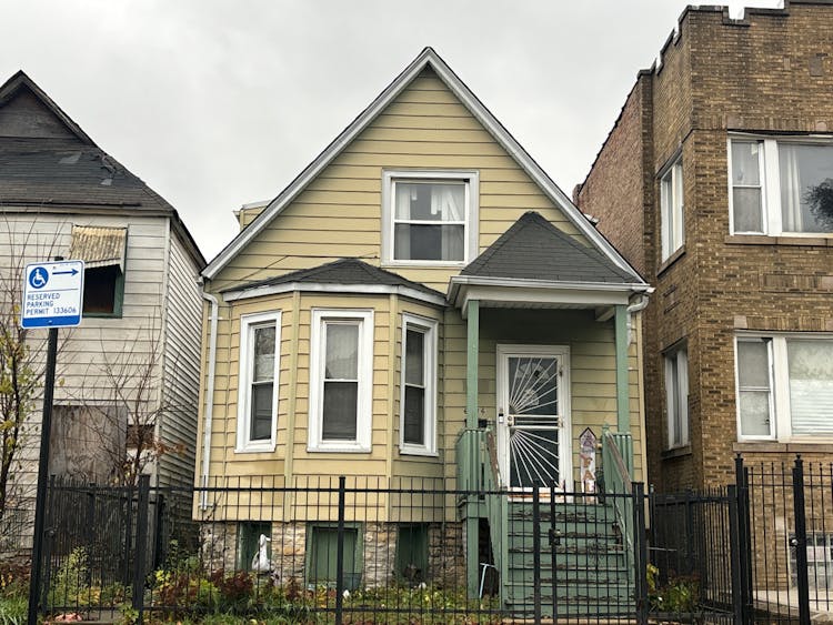 6836 Marshfield Ave Chicago, IL 60636, Cook County