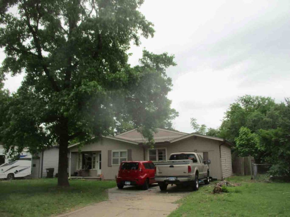 3544 S Everett St Wichita, KS 67217, Sedgwick County