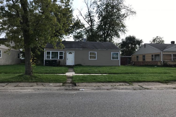 1015 West 41st Avenue Hobart, IN 46342, Lake County