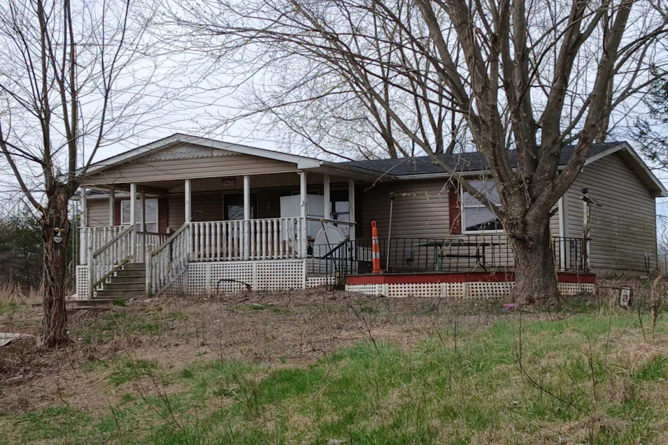 2767 South Hickory Grove Road Pekin, IN 47165, Washington County