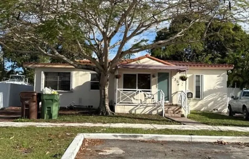 535 E 13th St Hialeah, FL 33010, Miami-Dade County