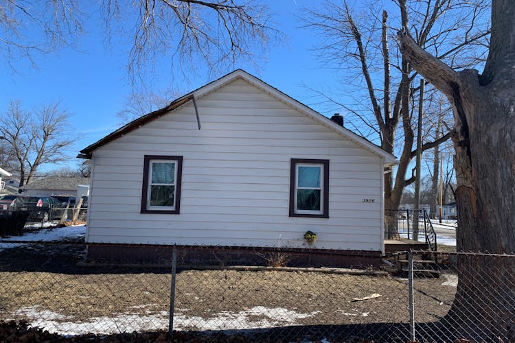 3926 Chalmers Bartonville, IL 61607, Peoria County