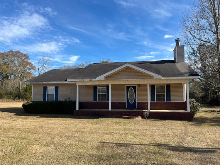 59 Enfinger Road Chipley, FL 32428, Washington County