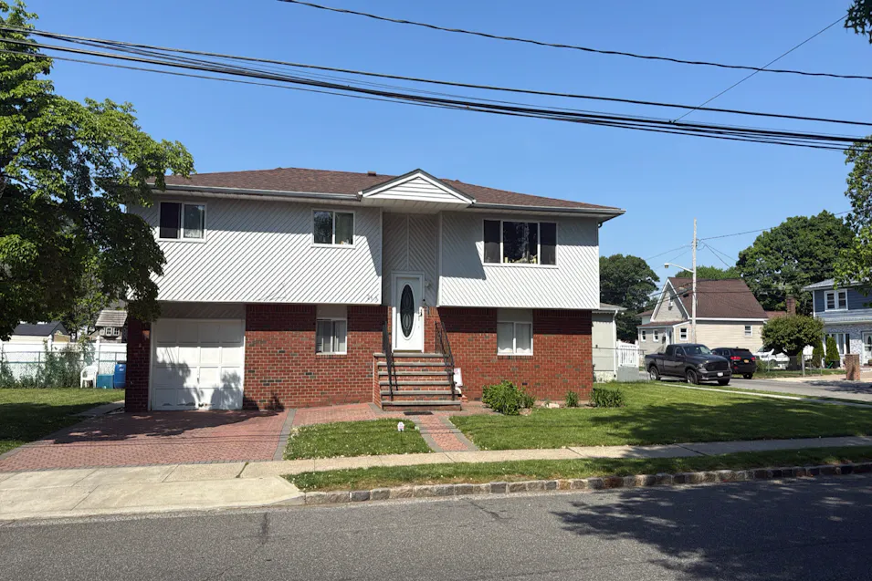 267 Wright St Westbury, NY 11590, Nassau County